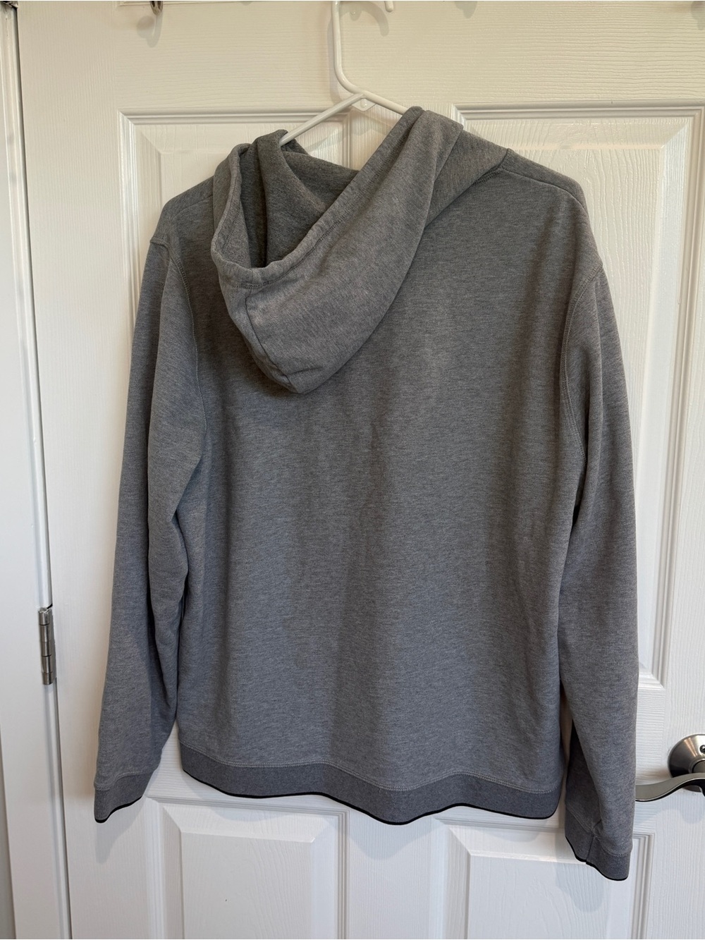 Ashworth $98 MSRP Gray Hoodie - Picture 4 of 6